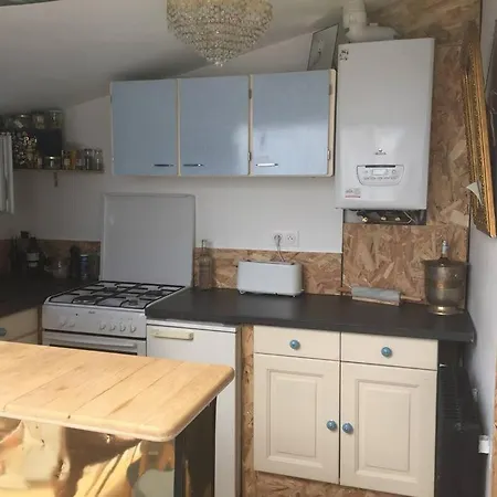La Petite Maison Et Ses Quatre Velos Holiday home